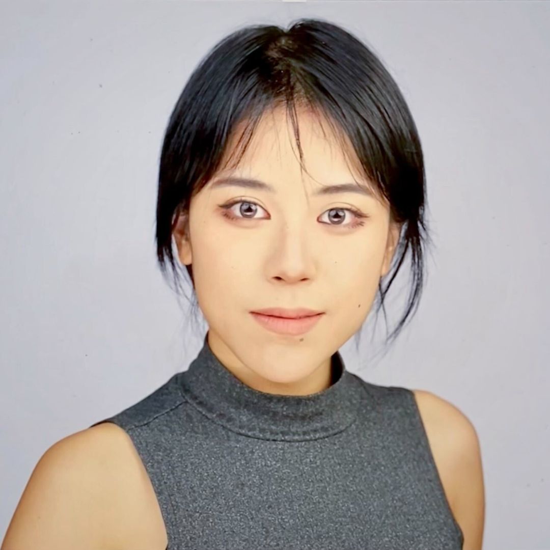 Portrait of Ran Ran